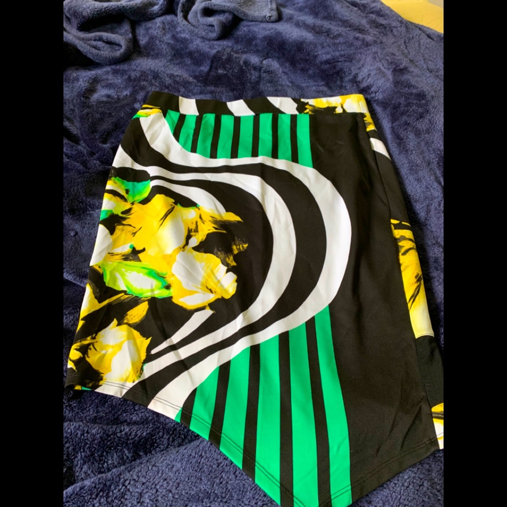 Bisou Bisou Multi-Color Knee-Length Skirt